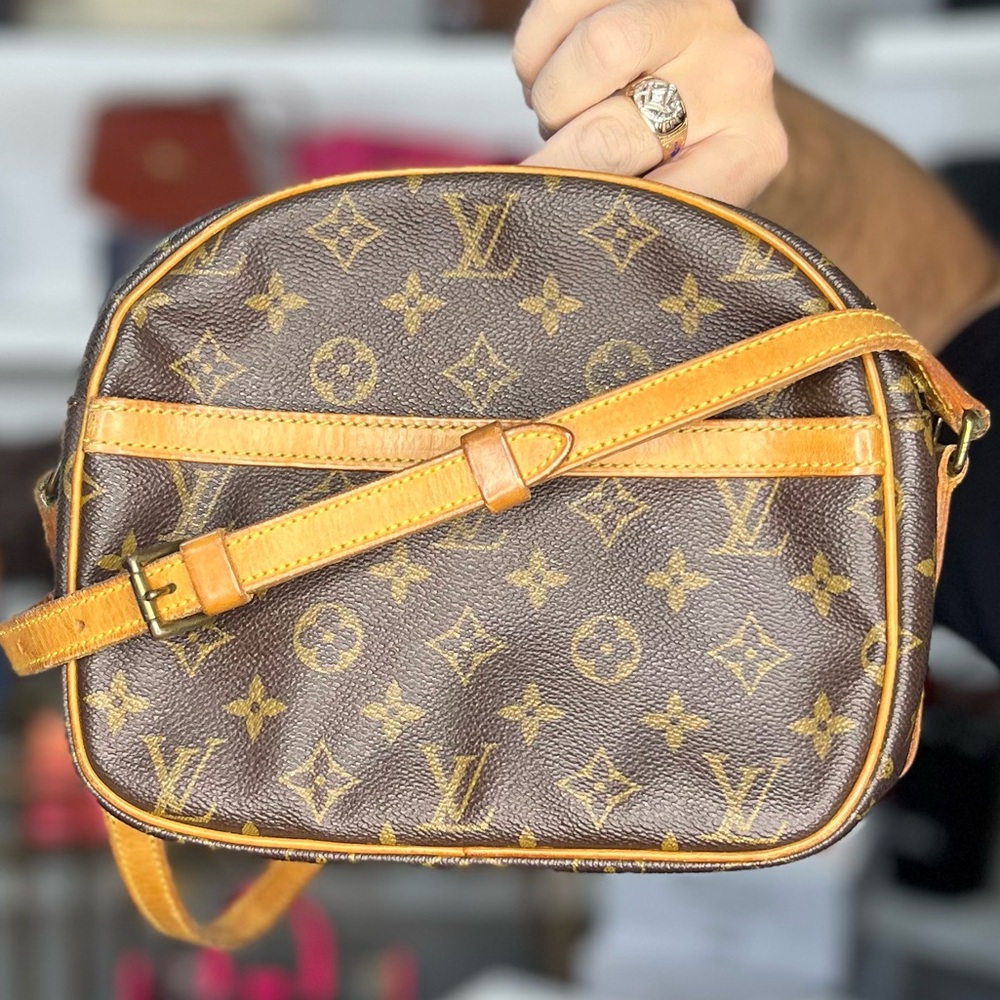 LV Monogram Rare Crossbody - Picture 1 of 1